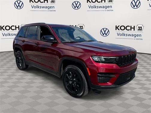 2024 Jeep Grand Cherokee Laredo