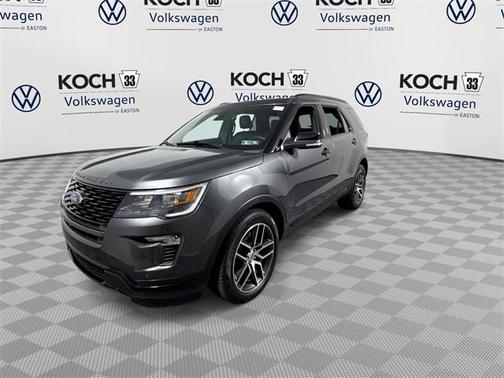 2018 Ford Explorer sport