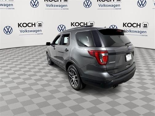 2018 Ford Explorer sport