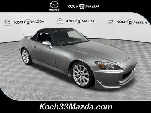 2005 Honda S2000 Base (M6)