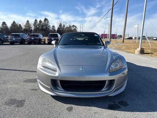 2005 Honda S2000 Base (M6)