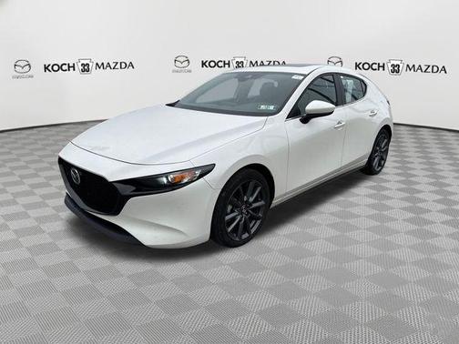 Snowflake White Pearl 2022 Mazda Mazda3 FWD w/Preferred Package