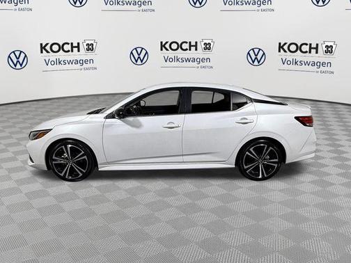 Aspen White 2022 Nissan Sentra SR