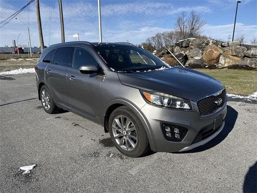 2016 Kia Sorento SX