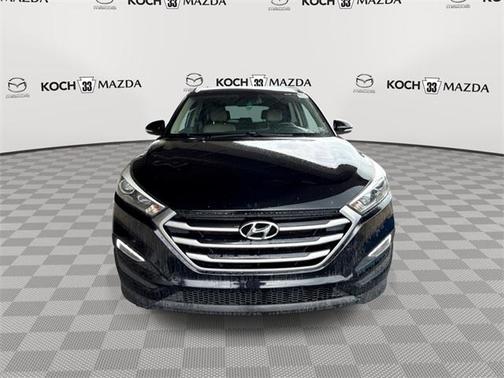 2017 Hyundai TUCSON SE Plus