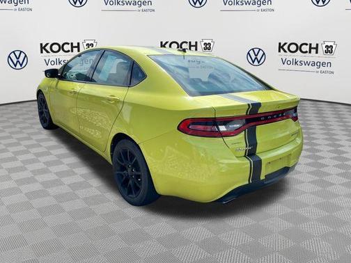 Citrus Peel Pearlcoat 2013 Dodge Dart SXT