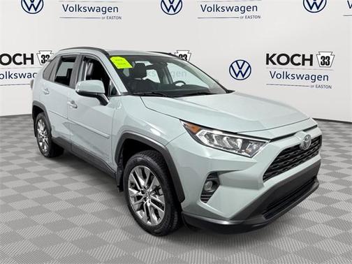 2020 Toyota RAV4 XLE Premium