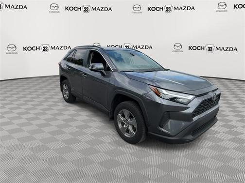 2022 Toyota RAV4 Hybrid XLE