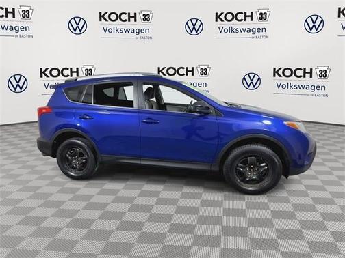 2014 Toyota RAV4 LE