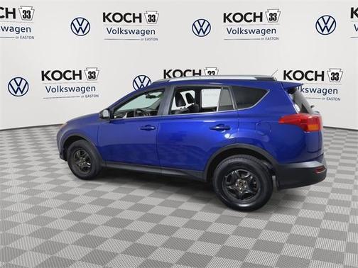 2014 Toyota RAV4 LE