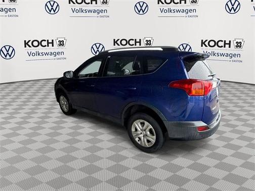 2014 Toyota RAV4 LE