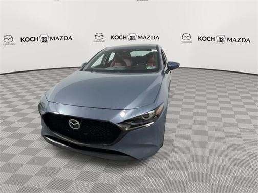2022 Mazda Mazda3 FWD w/Premium Package