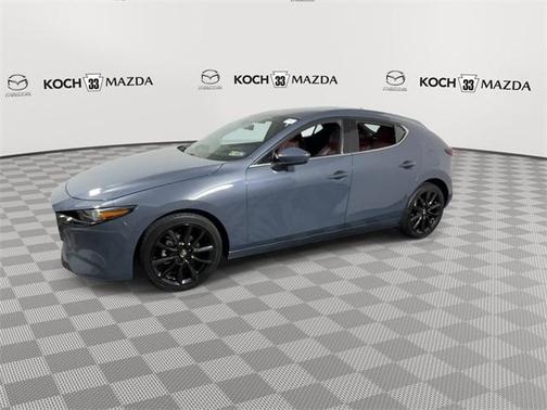 2022 Mazda Mazda3 FWD w/Premium Package