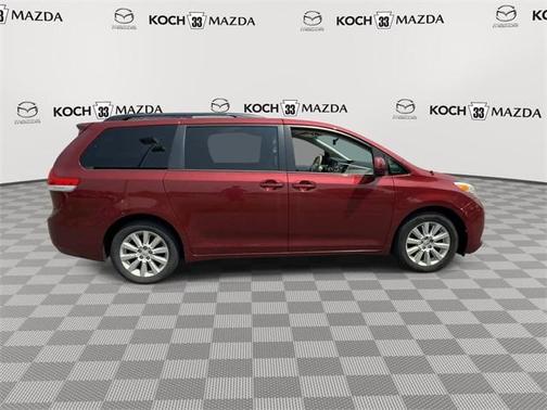 2013 Toyota Sienna LE
