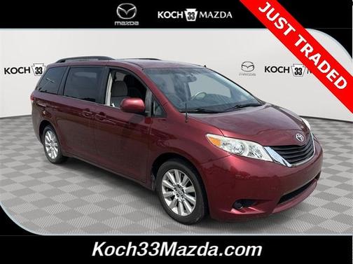 2013 Toyota Sienna LE