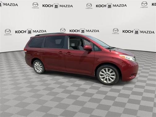 2013 Toyota Sienna LE