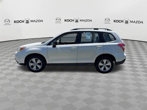 Satin White Pearl 2015 Subaru Forester 2.5i