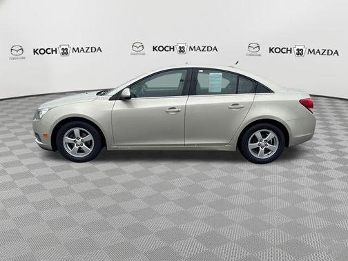Champagne Silver 2014 Chevrolet Cruze 1LT