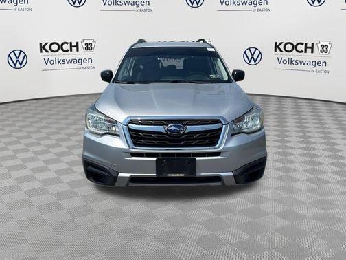 Ice Silver Metallic 2017 Subaru Forester 2.5i