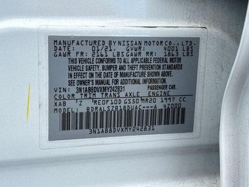 White 2021 Nissan Sentra SR