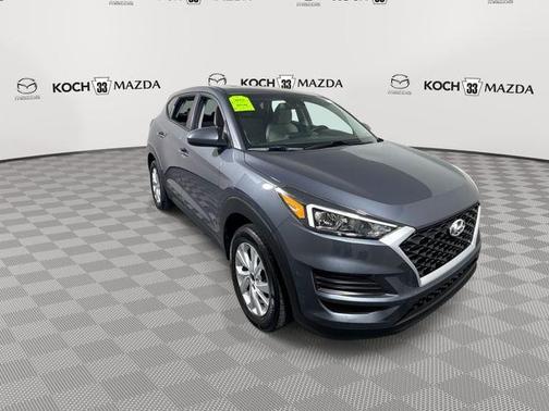 2021 Hyundai TUCSON SE