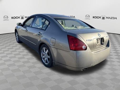 2004 Nissan Maxima SL