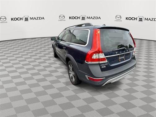 2015 Volvo XC70 T6