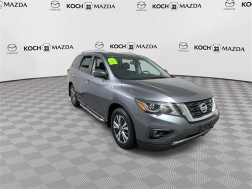 2019 Nissan Pathfinder SL