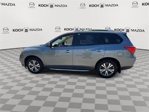 2019 Nissan Pathfinder SL