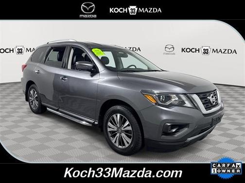 2019 Nissan Pathfinder SL