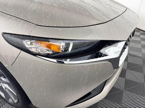 Platinum Quartz Metallic 2026 Mazda Mazda3 FWD w/Preferred Package