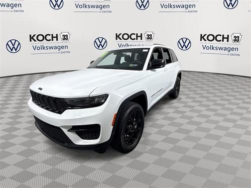 2024 Jeep Grand Cherokee Laredo