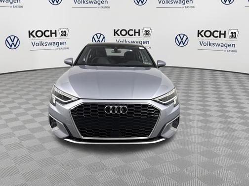 Florett Silver Metallic 2023 Audi A3 40 Premium