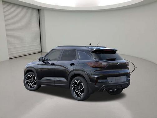 Mosaic Black Metallic 2026 Chevrolet Trailblazer RS