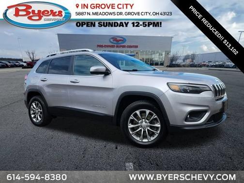 Silver 2019 Jeep Cherokee Latitude Plus 4x4