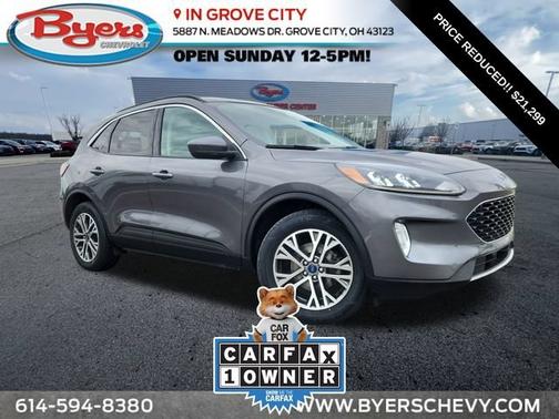 Gray 2022 Ford Escape SEL