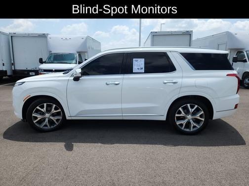 White 2022 Hyundai PALISADE Limited