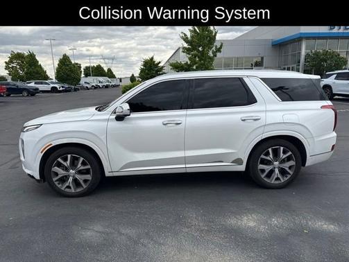 White 2022 Hyundai PALISADE Limited