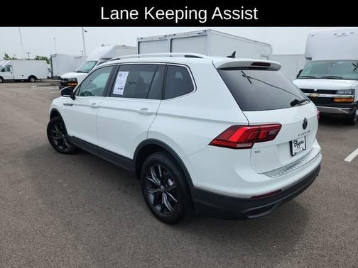 White 2022 Volkswagen Tiguan 2.0T SE