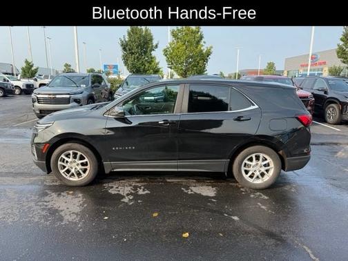 MOSAIC BLACK METALLIC 2022 Chevrolet Equinox LT