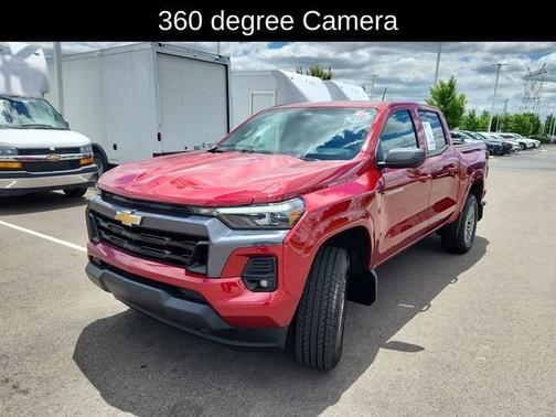 Radiant Red Tintcoat 2026 Chevrolet Colorado LT