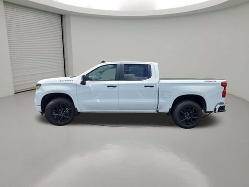 Summit White 2026 Chevrolet Silverado 1500 Custom