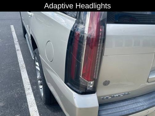 SPARKLING SILVER METALLIC 2017 GMC Yukon SLT