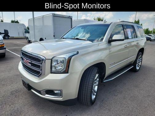 SPARKLING SILVER METALLIC 2017 GMC Yukon SLT