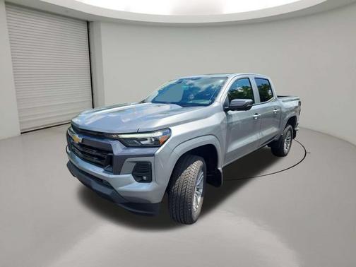Sterling Gray Metallic 2026 Chevrolet Colorado LT