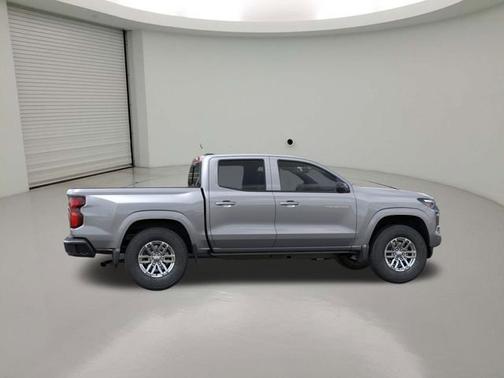 Sterling Gray Metallic 2026 Chevrolet Colorado LT