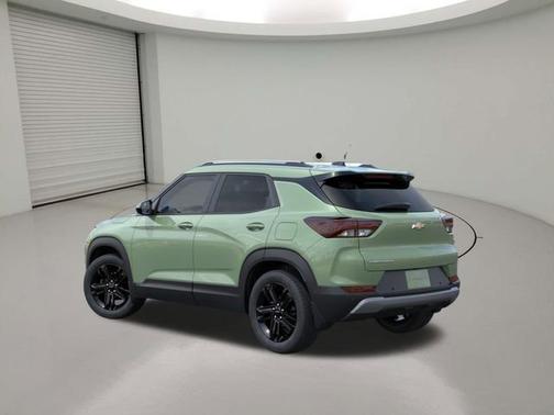 Cacti Green 2026 Chevrolet Trailblazer LT