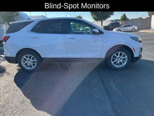 Summit White 2022 Chevrolet Equinox LT