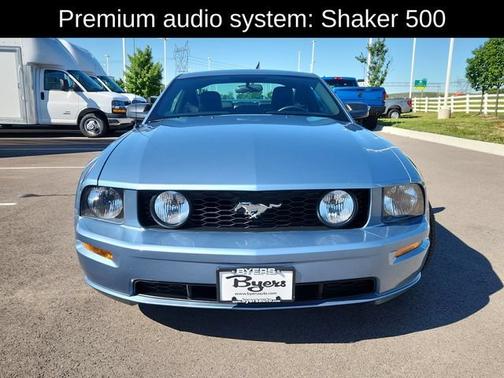 Blue 2006 Ford Mustang GT Deluxe