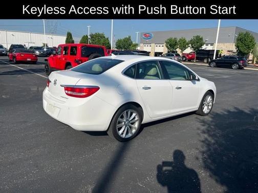 SUMMIT WHITE 2014 Buick Verano Leather Group